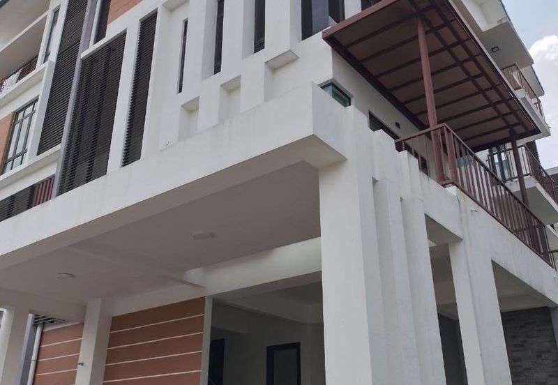 Kingsley Hills @ Putra Heights