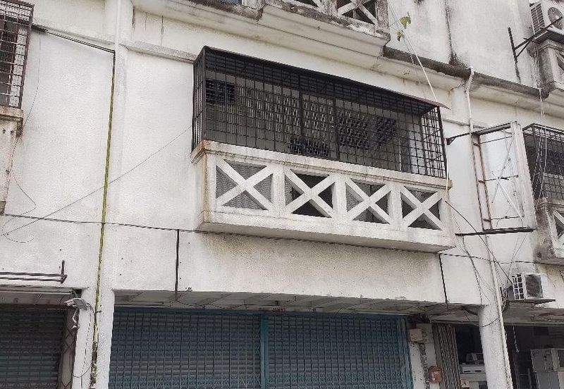 Taman Kinrara Seksyen 1