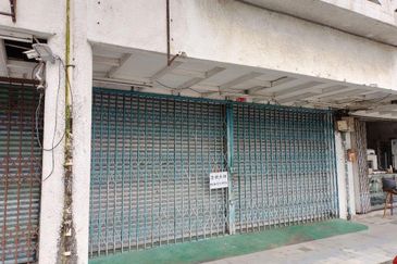 Taman Kinrara Seksyen 1