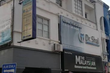 Taipan Business Centre, USJ 10