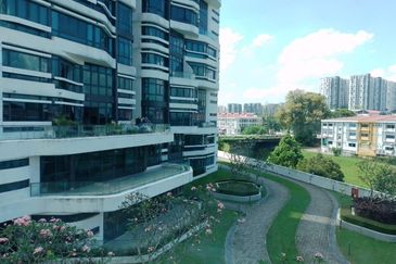 AraGreens Residences