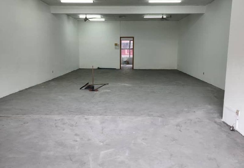 Pusat Perdagangan Seri Kembangan