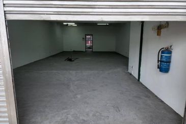Pusat Perdagangan Seri Kembangan