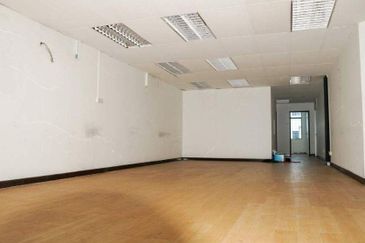 Taipan Business Centre, USJ 10