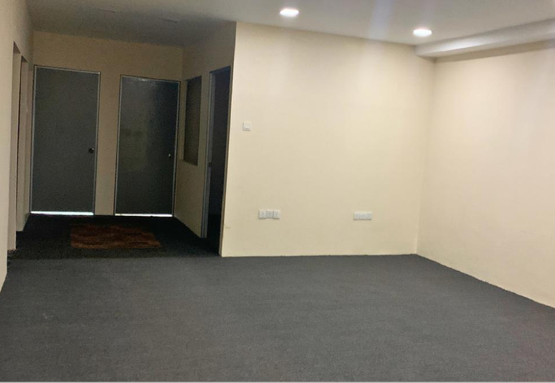 Taipan Business Centre, USJ 10