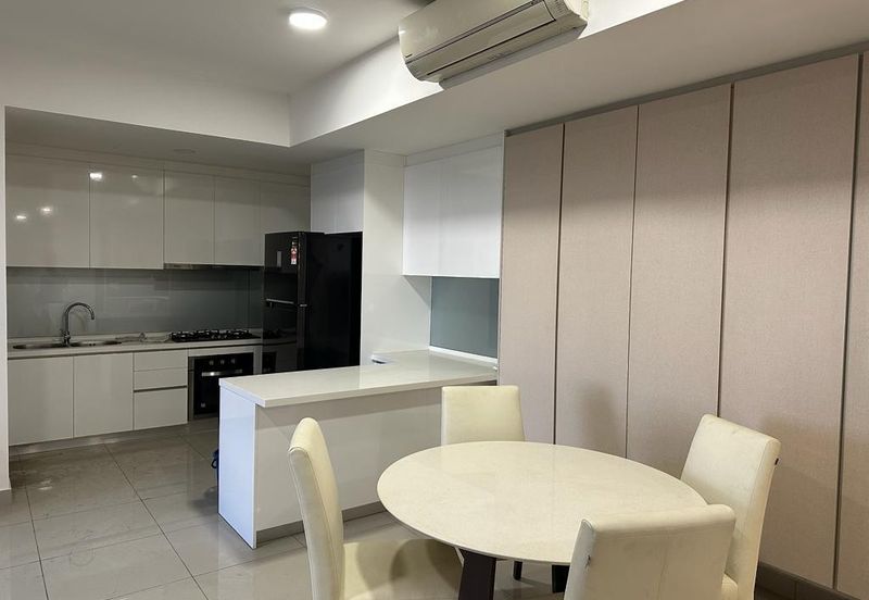 Paloma @ Tropicana Metropark