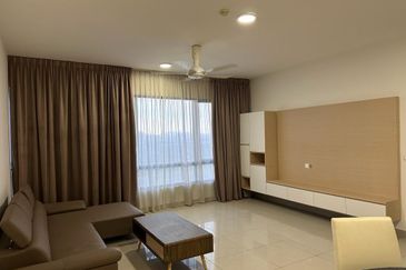 Paloma @ Tropicana Metropark