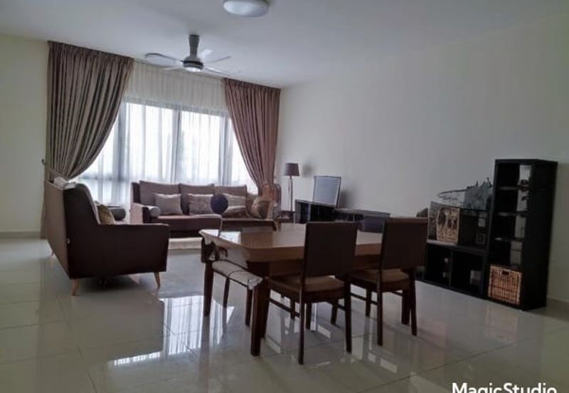 Pandora @ Tropicana Metropark