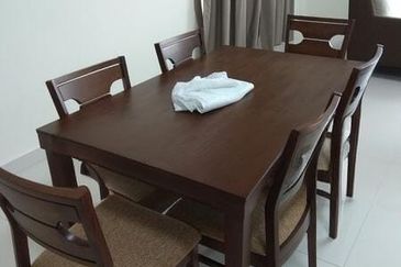 Pandora @ Tropicana Metropark