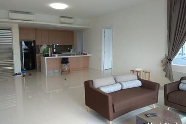 Pandora @ Tropicana Metropark