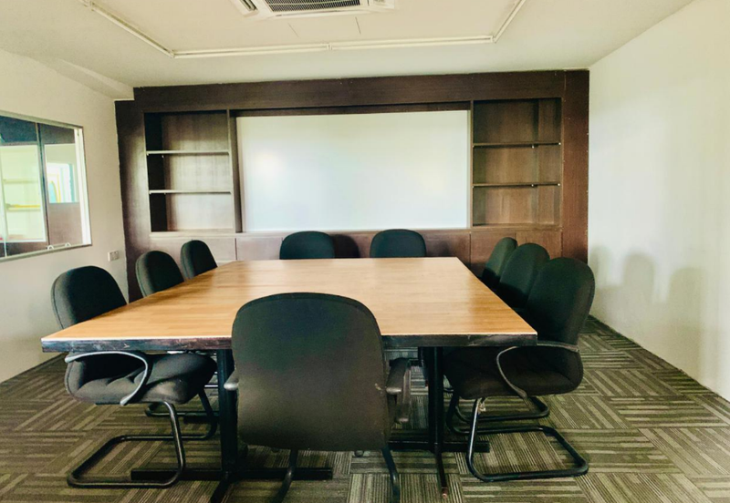 Taipan Business Centre, USJ 10