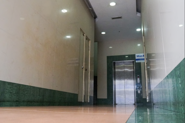 Taipan Business Centre, USJ 10