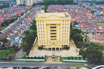 Taipan Business Centre, USJ 10