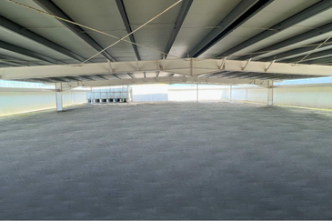 Taipan Business Centre, USJ 10