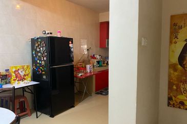 Jalan Putra Indah 9/15