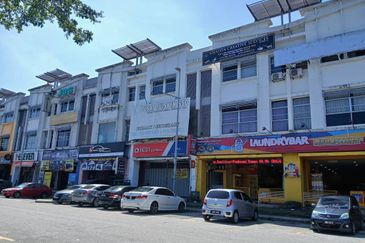 Kemuning Utama Commercial Centre