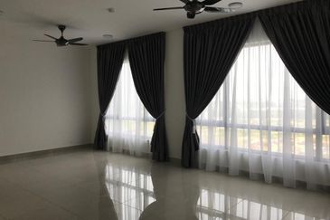 Paloma @ Tropicana Metropark