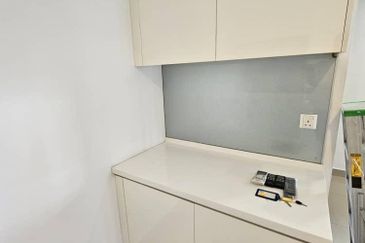 Paloma @ Tropicana Metropark