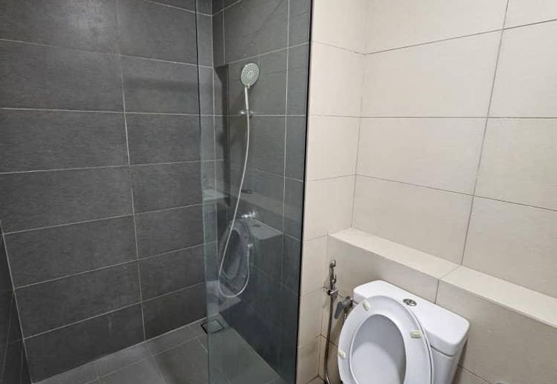 Paloma @ Tropicana Metropark