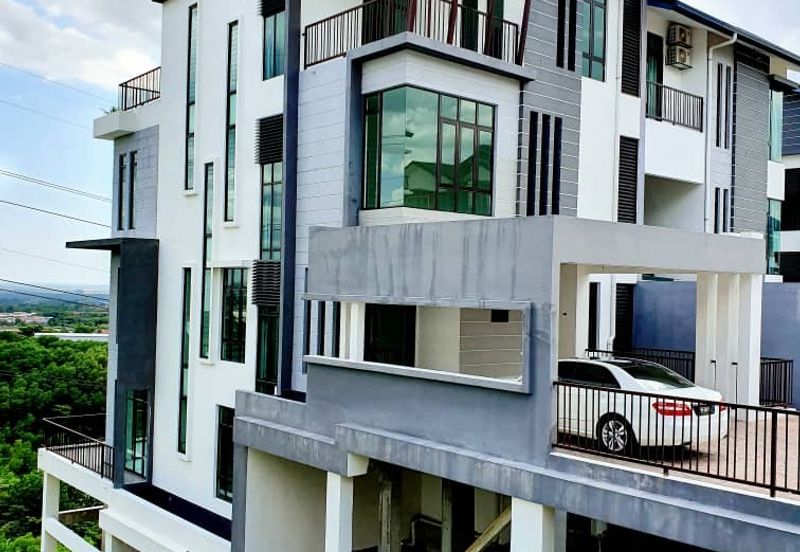 Kingsley Hills @ Putra Heights