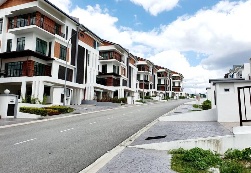 Kingsley Hills @ Putra Heights