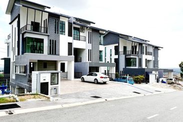 Kingsley Hills @ Putra Heights