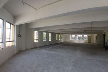 Taman Saujana Utama 3