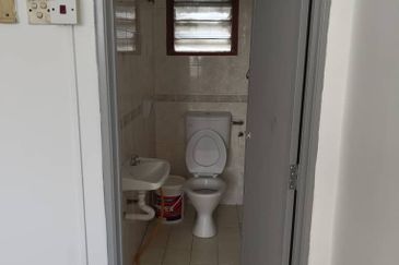 Subang Perdana Goodyear Court 10