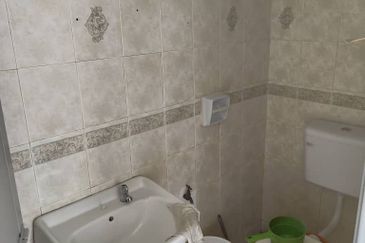 Subang Perdana Goodyear Court 10