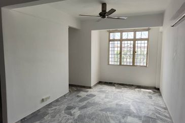 Subang Perdana Goodyear Court 10