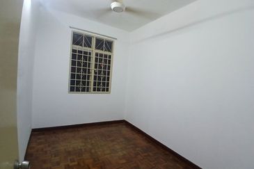 Subang Perdana Goodyear Court 10