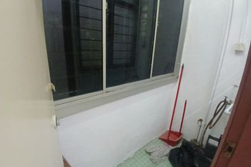 Subang Perdana Goodyear Court 10