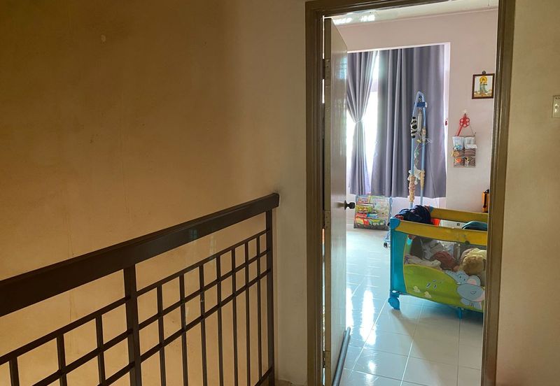 Jalan Putra Indah 9/15