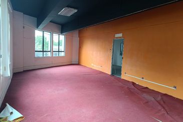 Taman Saujana Utama 3