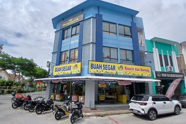 Taman Saujana Utama 3