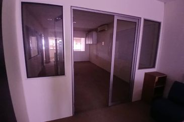 Regalia Business Centre, USJ 1