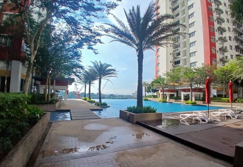 Main Place Residence