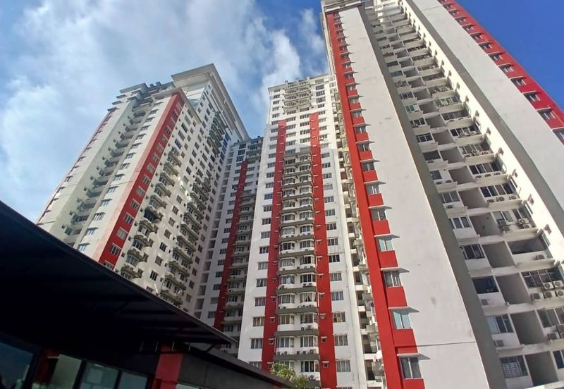 Main Place Residence