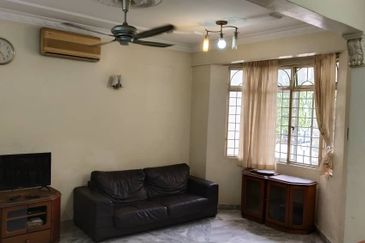 Subang Perdana Goodyear Court 10