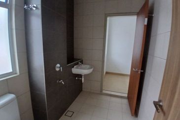 Serenia Amani @ Serenia City