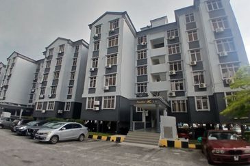 Subang Perdana Goodyear Court 10