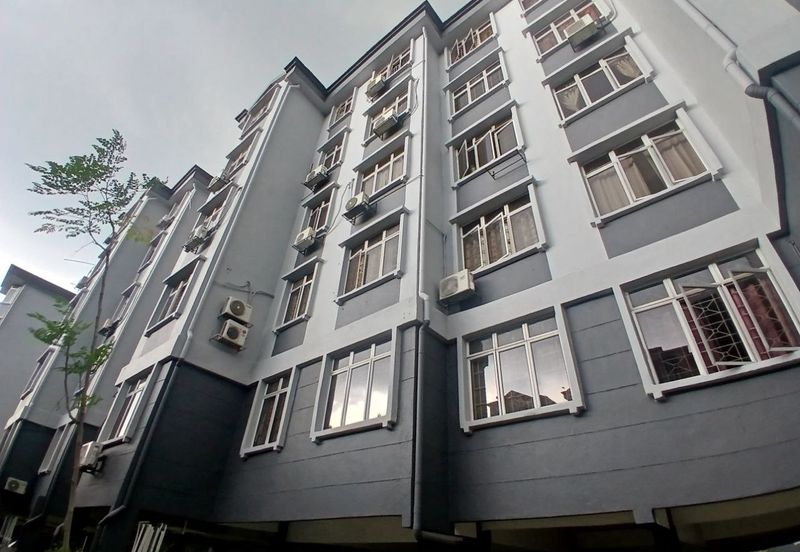 Subang Perdana Goodyear Court 10