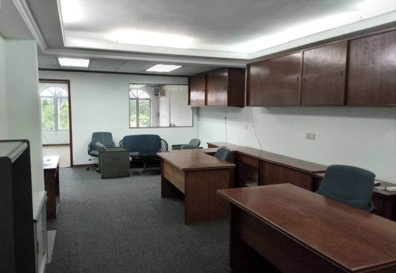 Taipan Business Centre, USJ 10