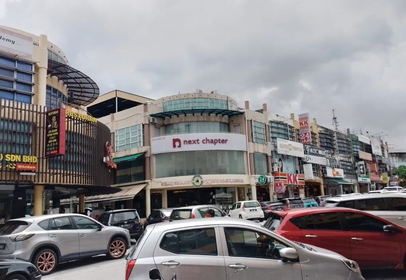 Taipan Business Centre, USJ 10