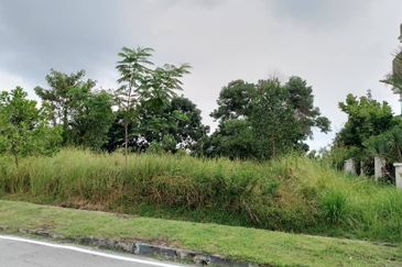 Jalan Merah Kesumba U9/18 