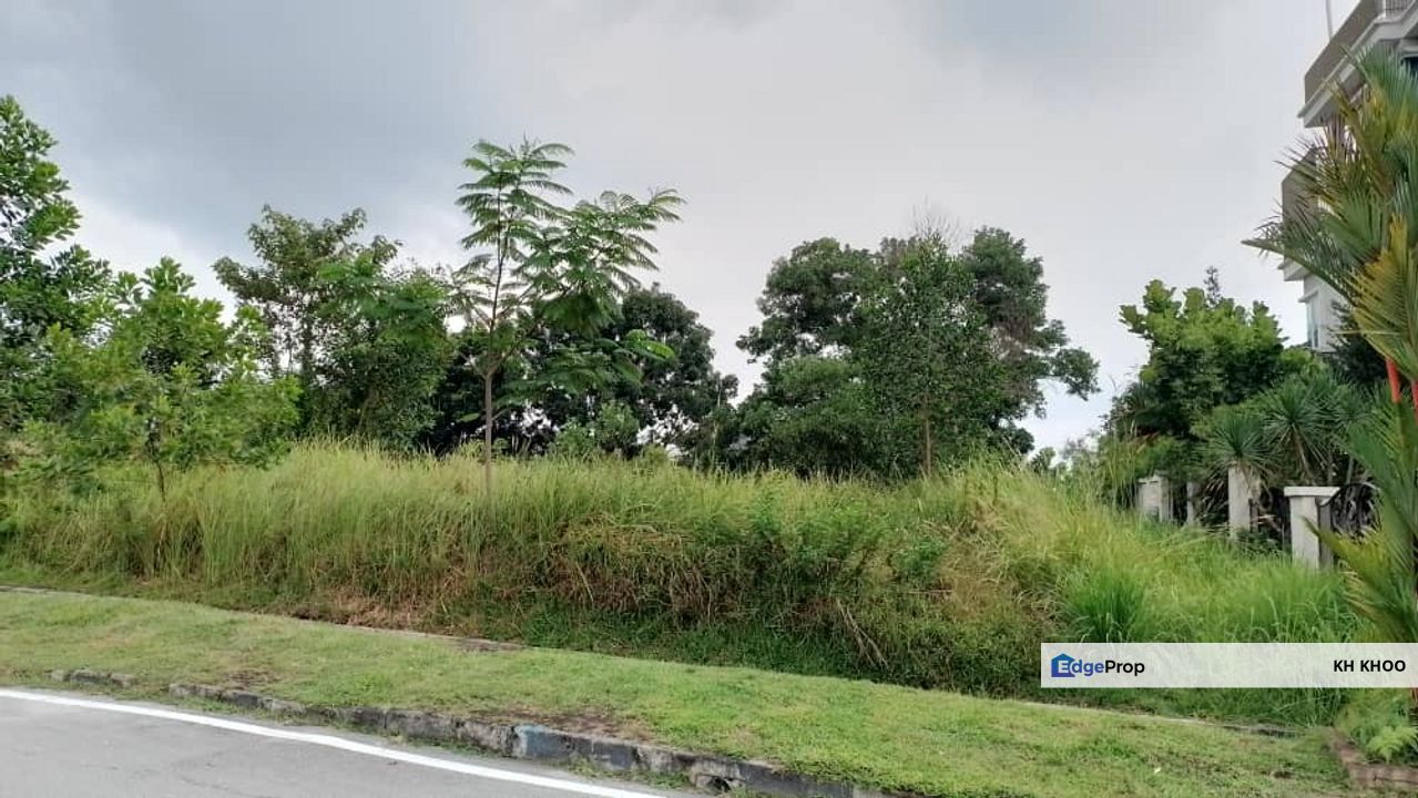 Bungalow Land for Sales @ Jalan Merah Kesumba Shah Alam, Selangor, Selangor, Shah Alam