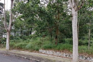 Jalan Merah Kesumba U9/18 