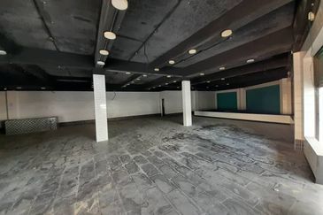 Pusat Perdagangan Seri Kembangan