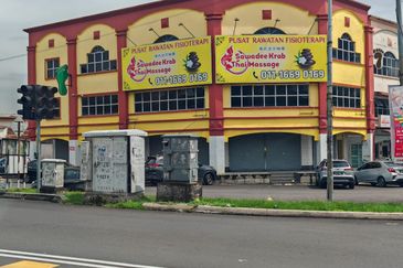 Pusat Perdagangan Seri Kembangan