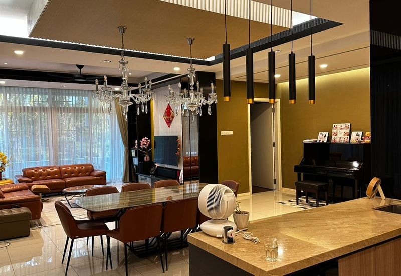 The Mews @ The Glades